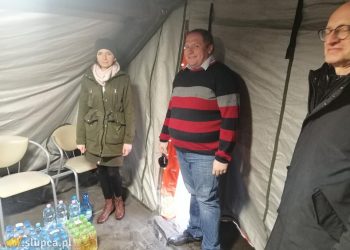 Piękny gest trąbczynian. Przekazali wodę dla pracowników szpitala