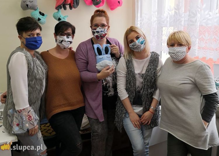 WTZ z Michalinowa  szyje maseczki