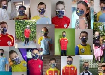 Maseczki-cegiełki SKP nadal dostępne