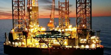 Żołnierze z Powidza lądowali na platformie wiertniczej