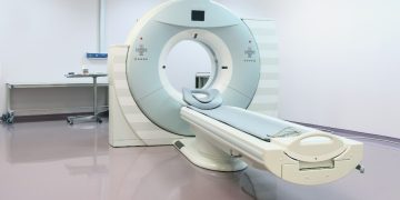 Kiedy wykonać tomografię komputerową – na czym polega to badanie?