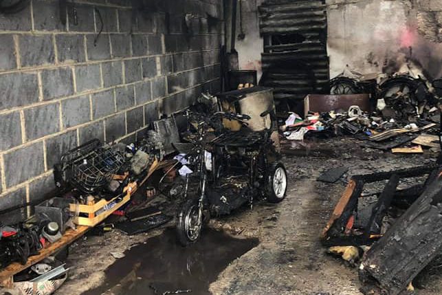 Spłonął garaż w Ostrowie Kościelnym