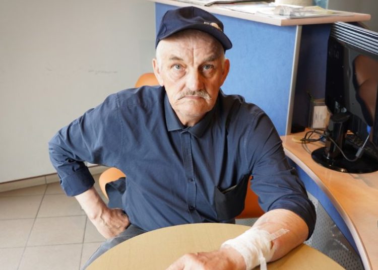 Z raną ciętą do redakcji