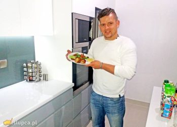 Strażak z kulinarnym hobby