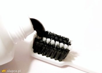 Czym jest czarna pasta do zębów?