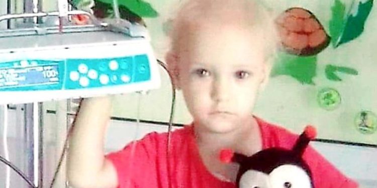 Pomóż małej Oli w walce z chorobą