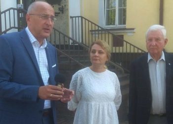 Wydział Komunikacji na konkretną godzinę