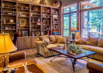 Meblościanki wróciły do łask – w jakich pomieszczeniach się sprawdzą?