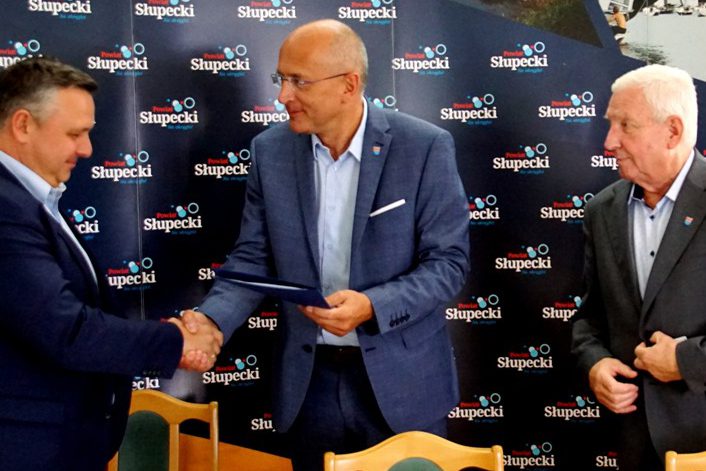 Powiat podpisał umowę z PKS Konin