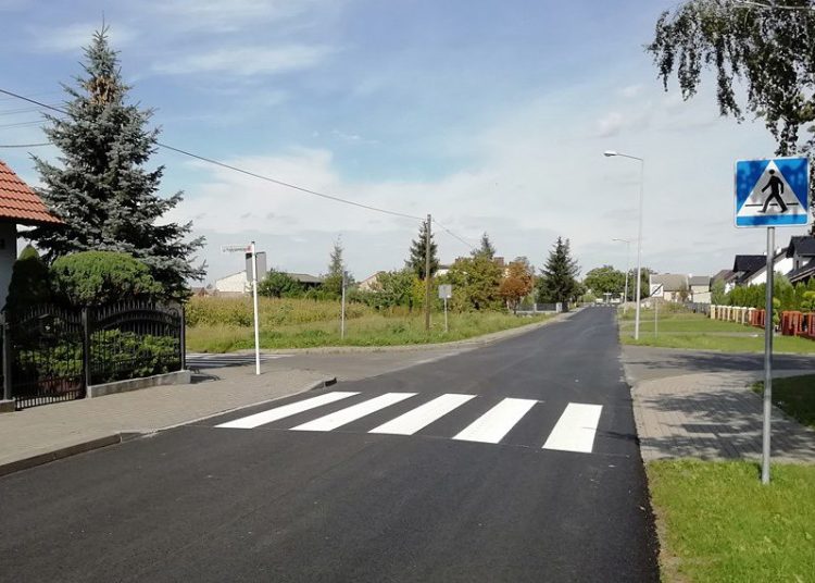 Nowe nawierzchnie na pięciu drogach