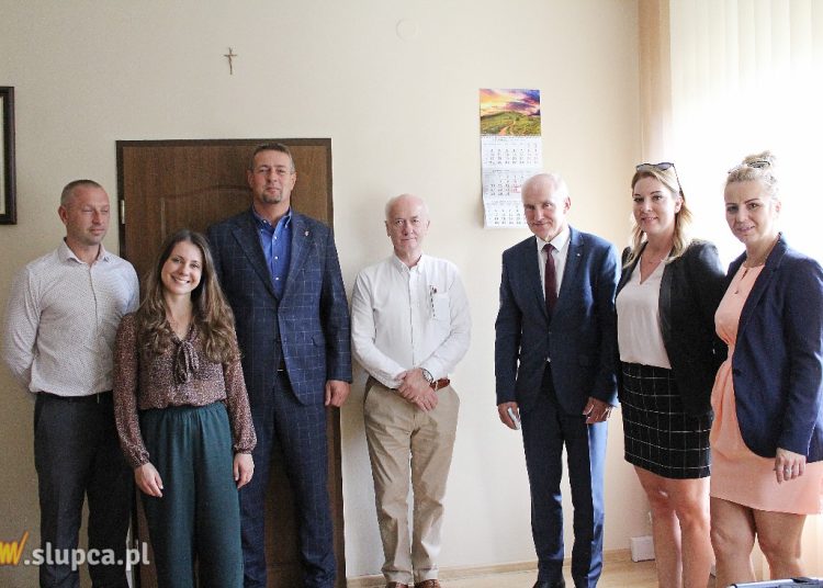 Angielska firma otwiera filię w Zagórowie