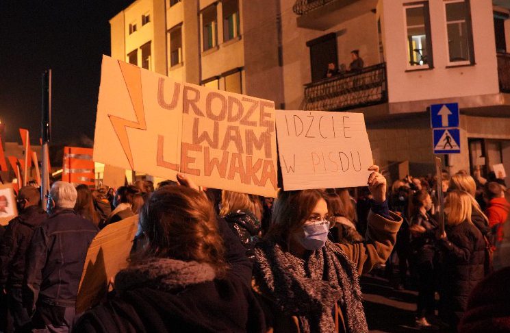Protest przeszedł ulicami Słupcy GALERIA ZDJĘĆ
