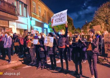 Protest kobiet przeciwko decyzji TK – film