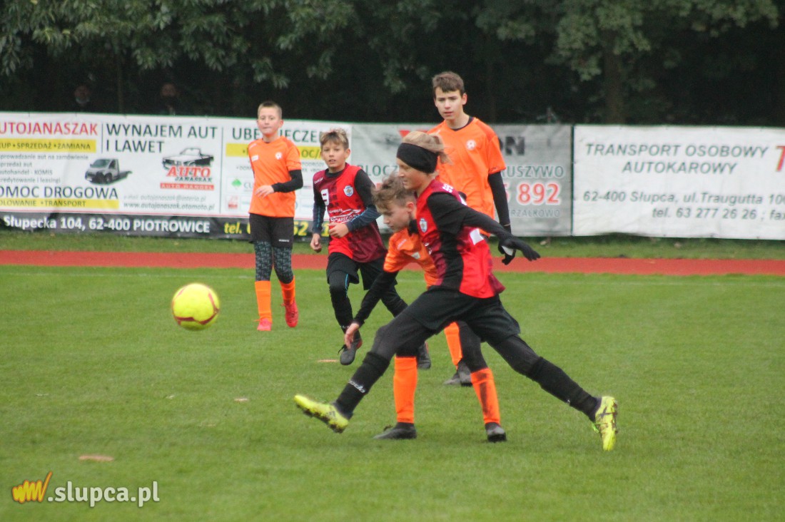 Sobota przy Gajowej. Grali przy pustych trybunach