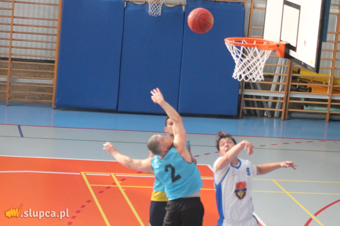 SALK Grom Trzeciego Wieku pierwszym liderem