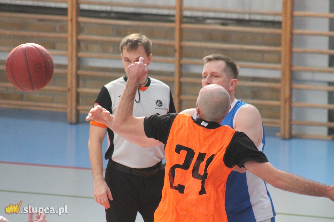 SALK Grom Trzeciego Wieku pierwszym liderem