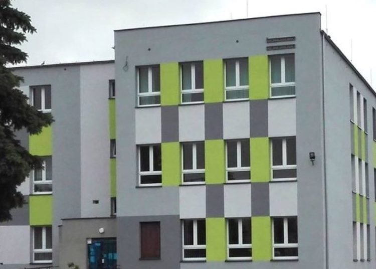 Szkoła w Lądku zamknięta