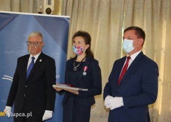 Zagórowscy nauczyciele z odznaczeniami