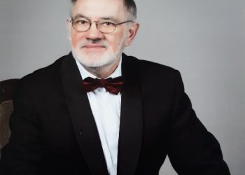 Został honorowym obywatelem