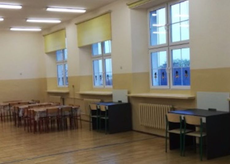 Jedynka walczy o świetlicę. Zagłosuj!