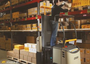 Regały półkowe i regały paletowe. Czym się różnią?