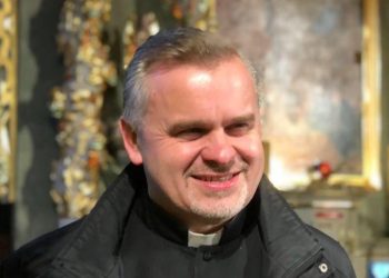 Ks. Kwiatkowski o protestach: Krzyczenie, że to jest wojna jest nieodpowiedzialne