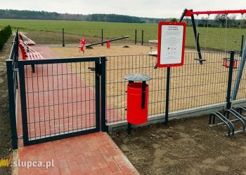Nowy plac zabaw w Kokczynie