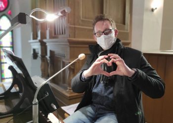 Giewartów: Powstaje parafialne Betlejem