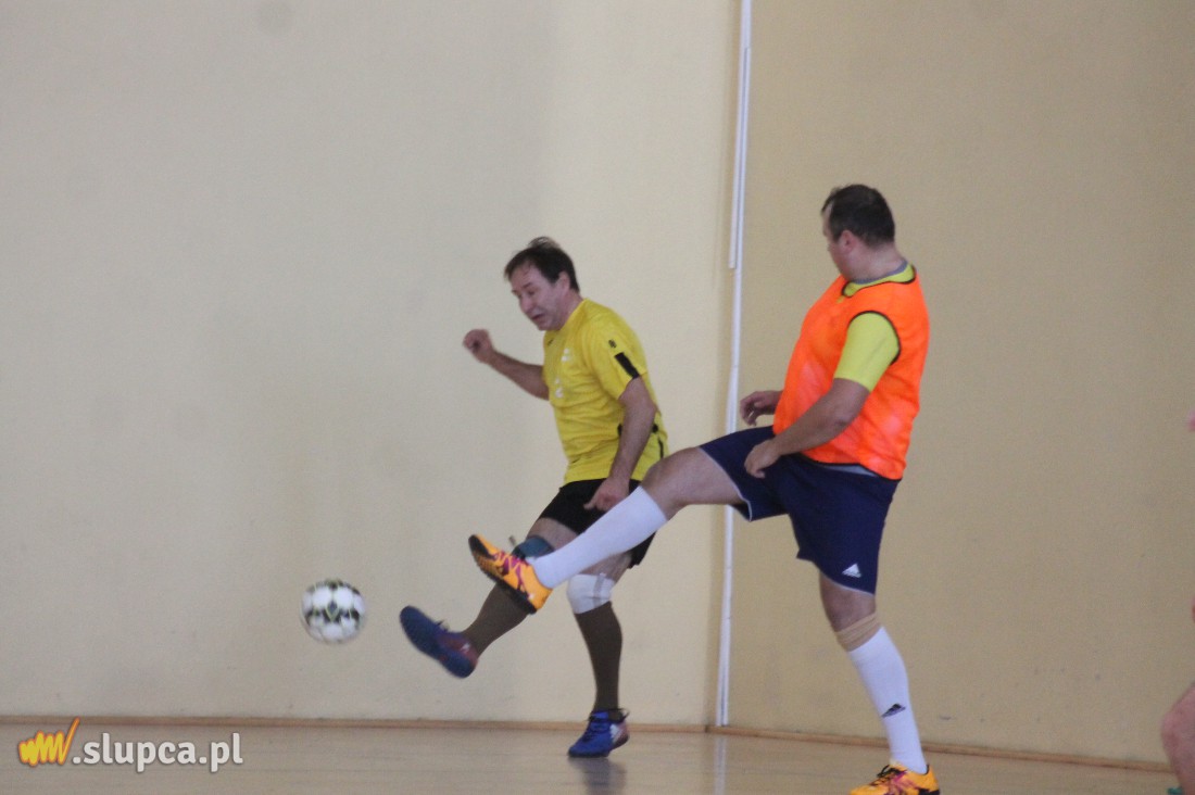 Strzałkowska halówka. JanGrad samodzielnym liderem