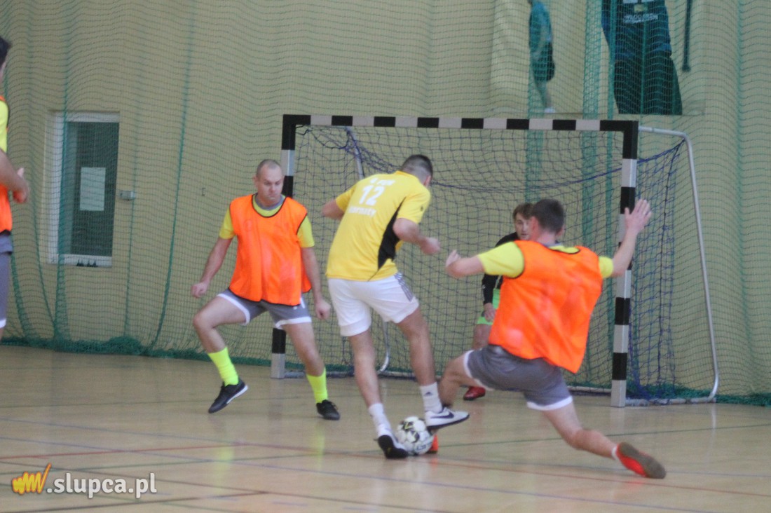 Strzałkowska halówka. JanGrad samodzielnym liderem