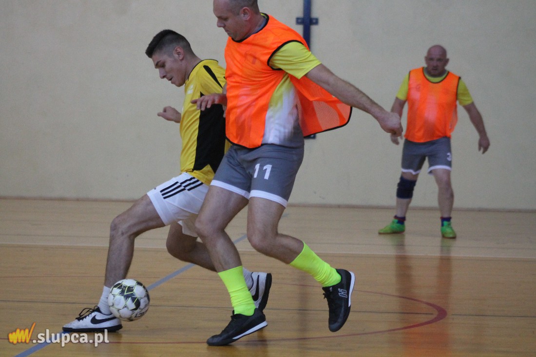 Strzałkowska halówka. JanGrad samodzielnym liderem