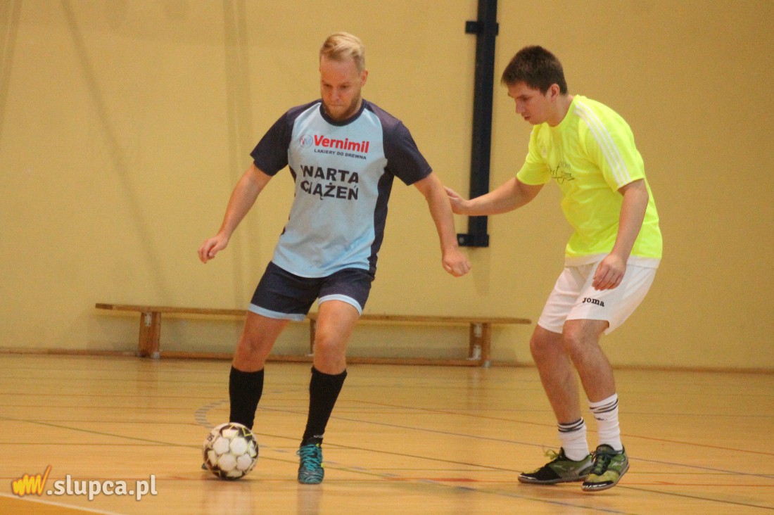 Strzałkowska halówka. JanGrad samodzielnym liderem