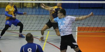 Lider nadal bez straty seta