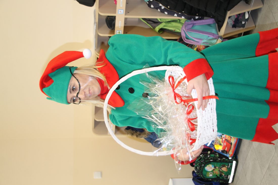 Łukom: Mikołaj rozdawał prezenty