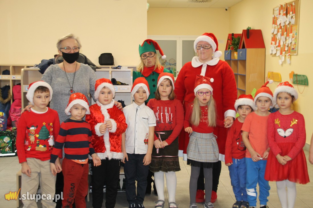 Łukom: Mikołaj rozdawał prezenty