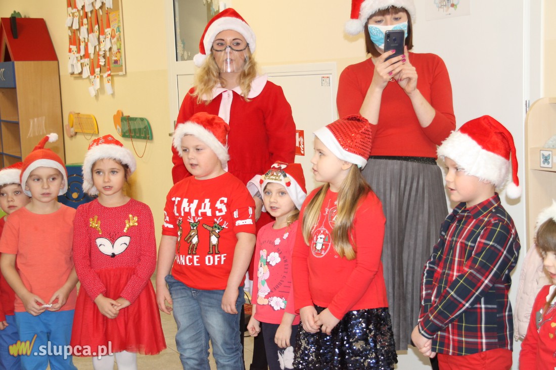 Łukom: Mikołaj rozdawał prezenty