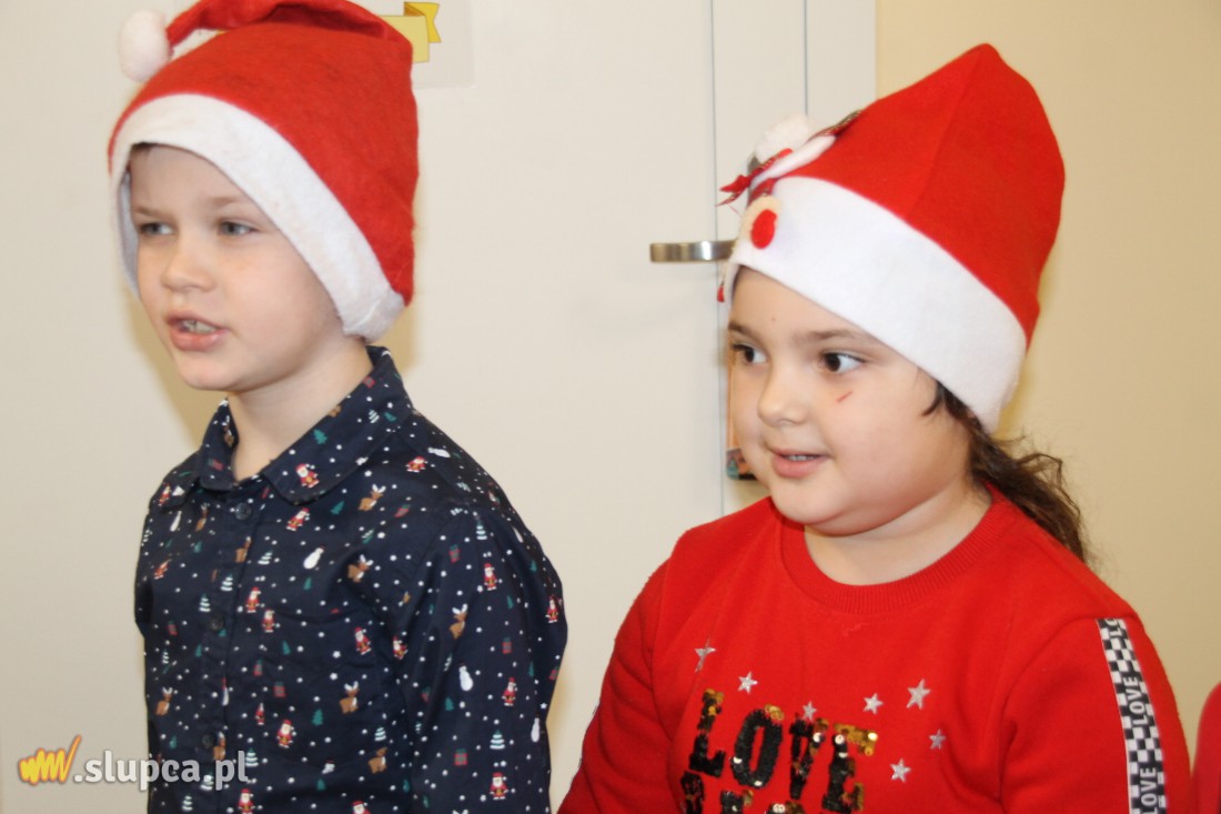 Łukom: Mikołaj rozdawał prezenty