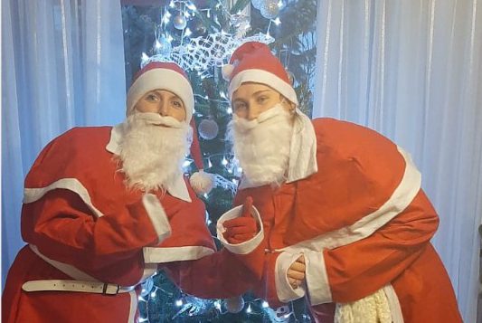 Mikołaje w Wierzbnie. Każde dziecko dostało paczkę