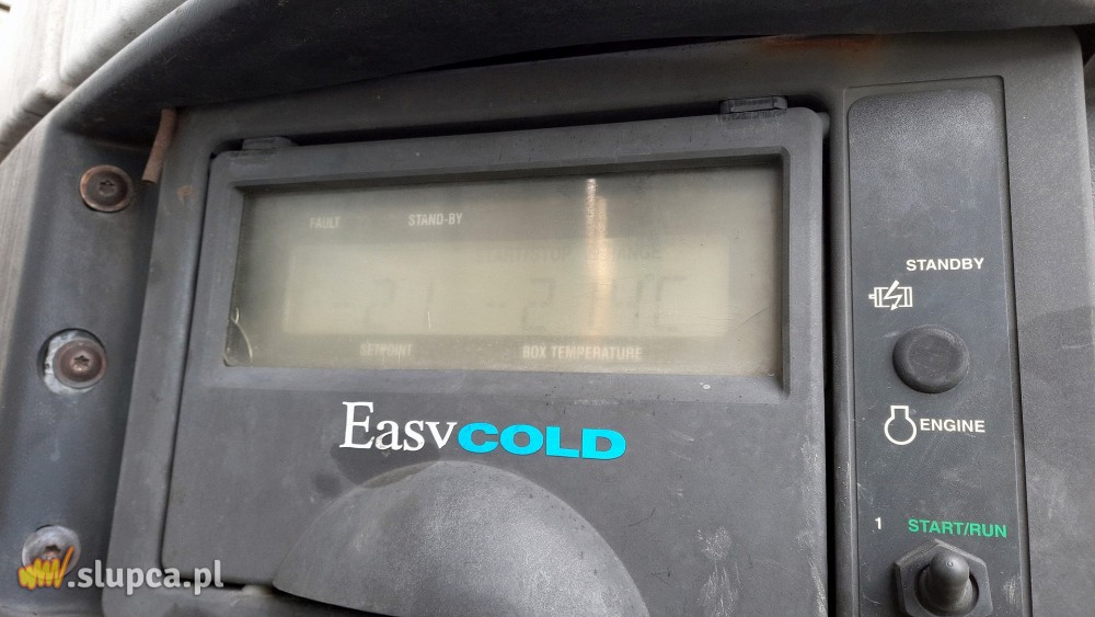 Naczepa widmo. Bez badań, bez numeru, bez certyfikatu