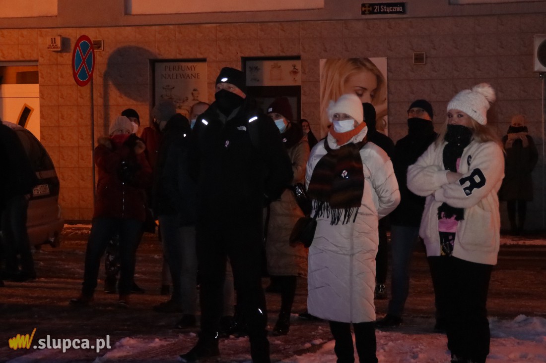 Kolejny Strajk Kobiet w Słupcy. Frekwencja o wiele niższa ZDJĘCIA i FILM