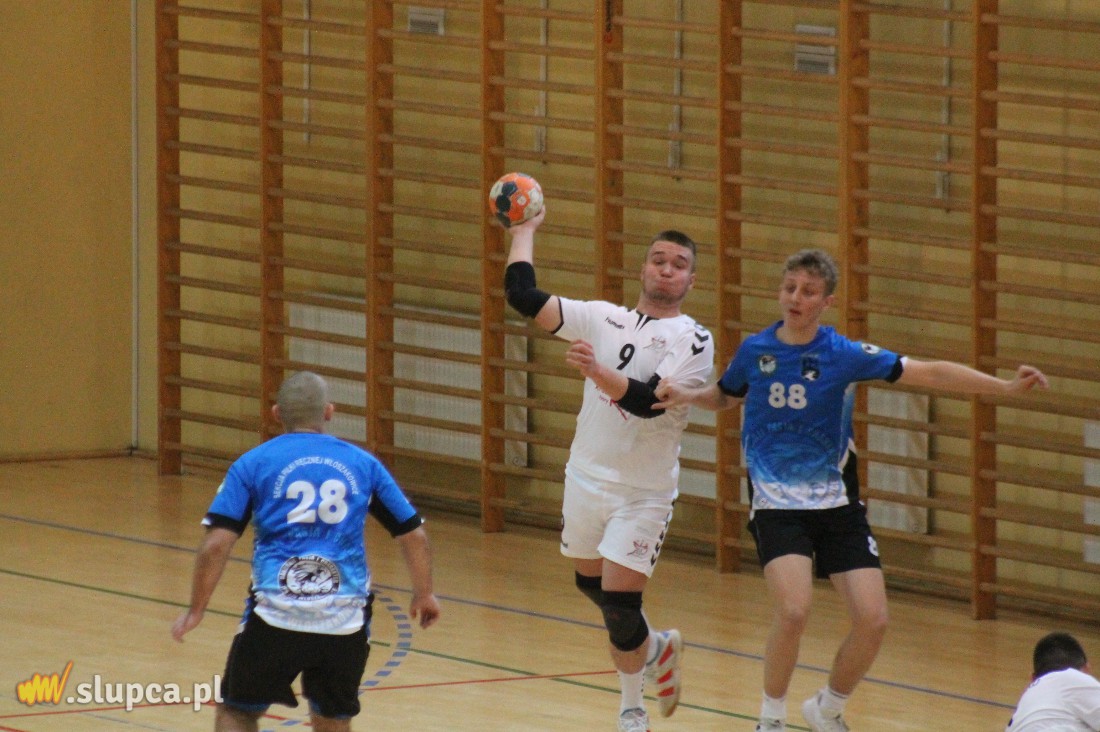 Zwycięskie odrabianie zaległości