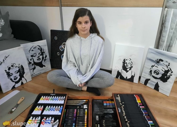 Malowaniem pomaga innym