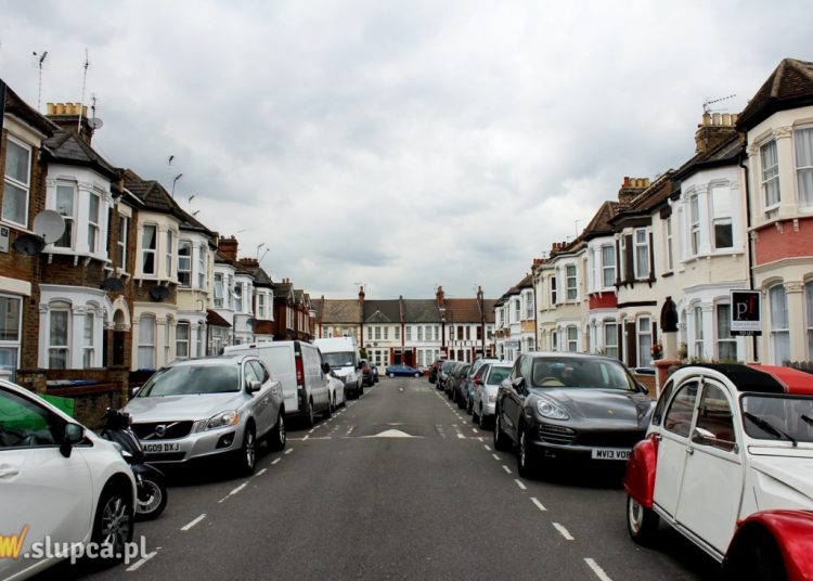 Droga do PlayStation 5 wiedzie przez Beesafe