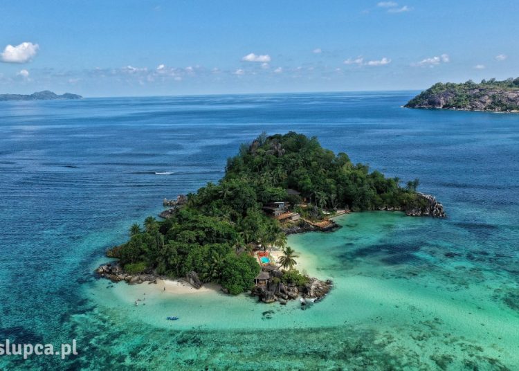 Najpiękniejsze wyspy Seszeli z CARTER®