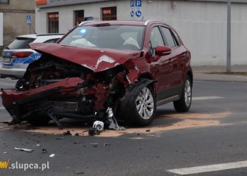 Wypadek na skrzyżowaniu. Obwodnica była zamknięta