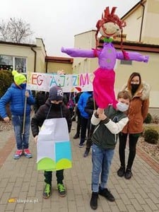 W Kowalewie dzieci powitały wiosnę