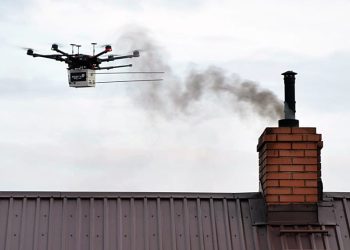 Dron sprawdzał jakość powietrza