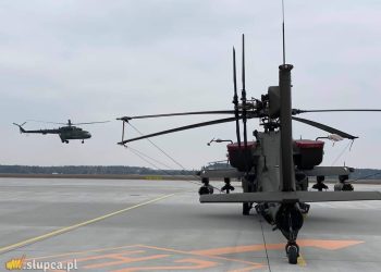 Apache na powidzkim lotnisku