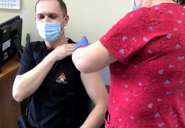 Szczepią strażaków z powiatu ZDJĘCIA