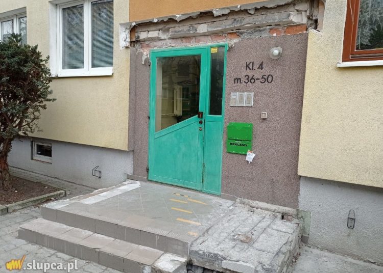 Spółdzielnia montuje wiatrołapy